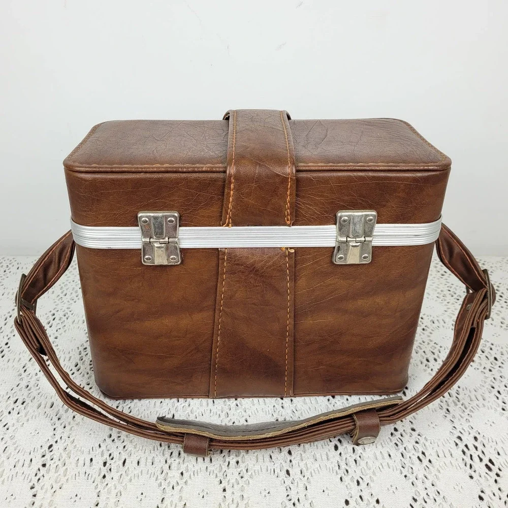 Vintage 1960s / 1970s Brown Faux Leather Camera Carrying Case Bag & Lens Case